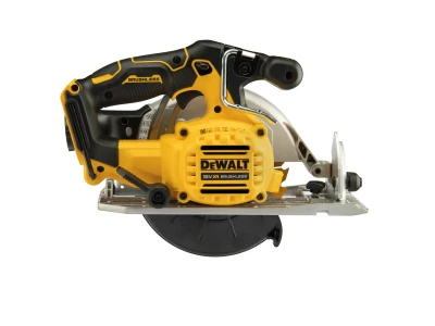 Akkus körfűrész kofferban - Dewalt