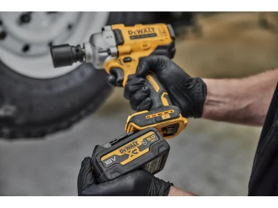 Akkus ütvecsavarozó kofferban - Dewalt