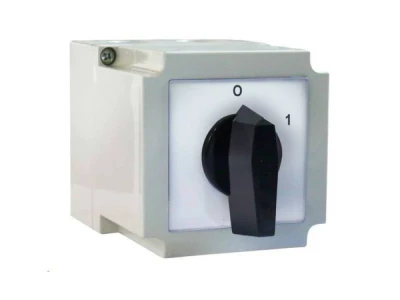 Apator tokozott ipari kapcsoló 4G10-10-PK 3P 25A (0-1)