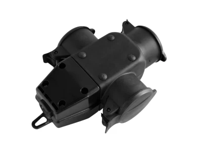 CM csatlakozó földelt dugalj 240-501 fekete